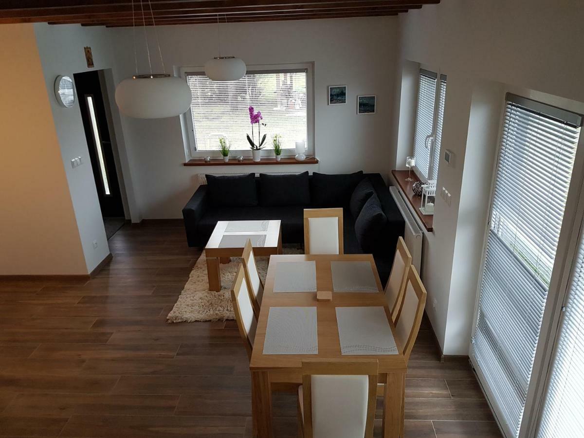 Villa Dom pod Orzechem Swinemünde Exterior foto